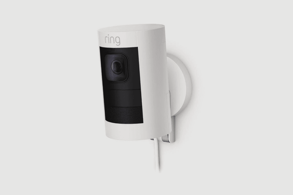 DISPLAY OF RING STICK UP CAM ELITE