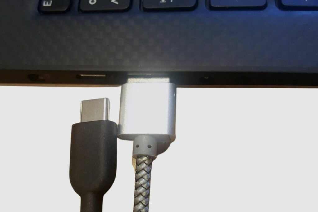 What Does thunderbolt 3 do_