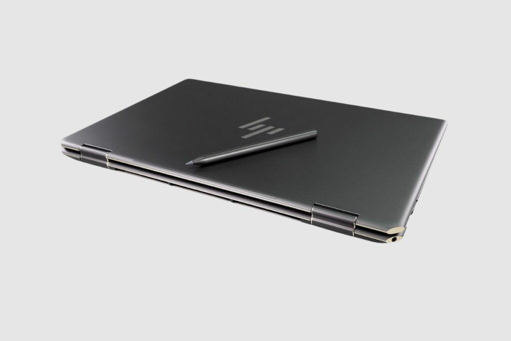 How long do HP Spectre laptops last